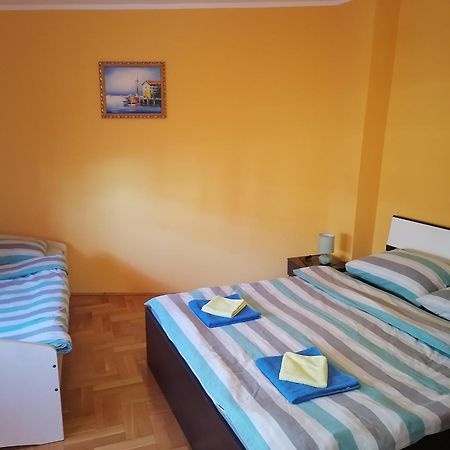Apartmani Golomeic ツリクヴェニツァ エクステリア 写真