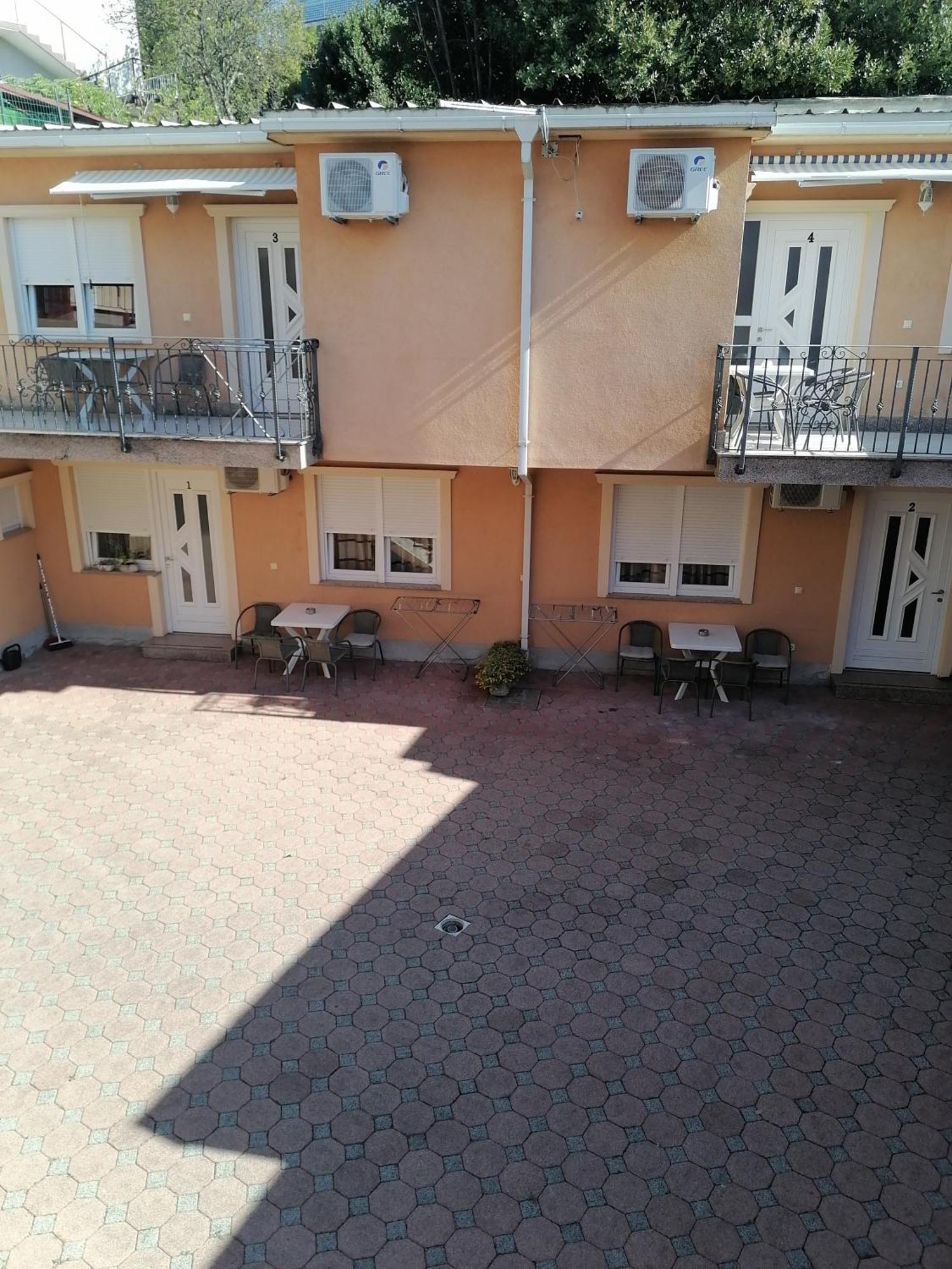 Apartmani Golomeic ツリクヴェニツァ エクステリア 写真
